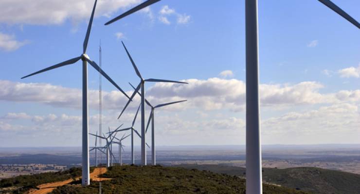 Windkraftanlagen; Foto: shutterstock