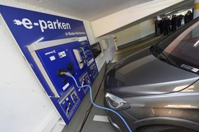 e-parking system im parkhaus