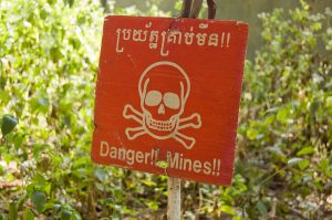 Warnung vor Minen und Blindgängern, Laos
